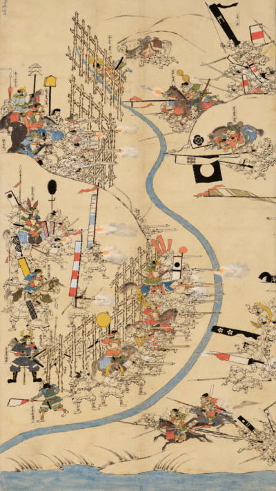 1575年の長篠の戦いで、馬防柵や川を挟んで織田・徳川連合軍と武田軍の騎馬武者や鉄砲隊が激突する日本の歴史的な合戦図